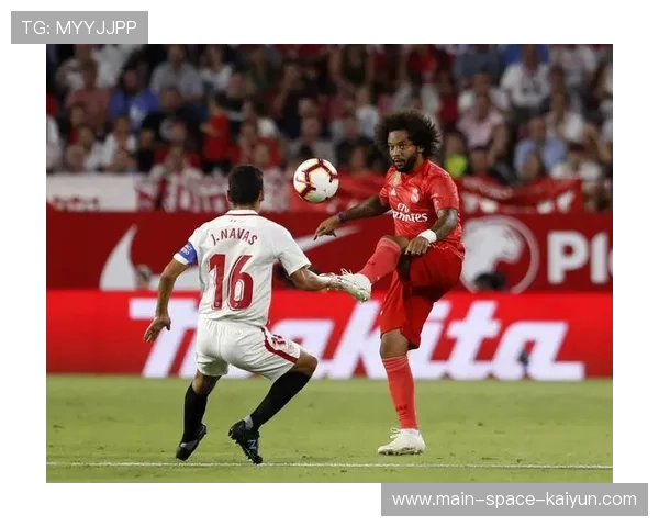 皇马定位球防守漏洞分析，高空球争顶成功率偏低