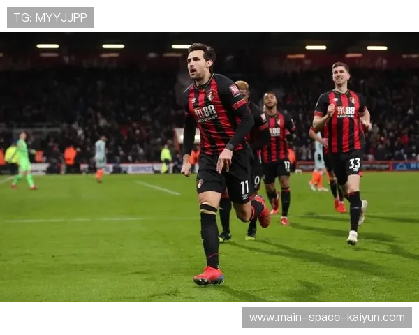 富勒姆vs埃弗顿战术对峙：中场绞杀战凸显英式足球传统